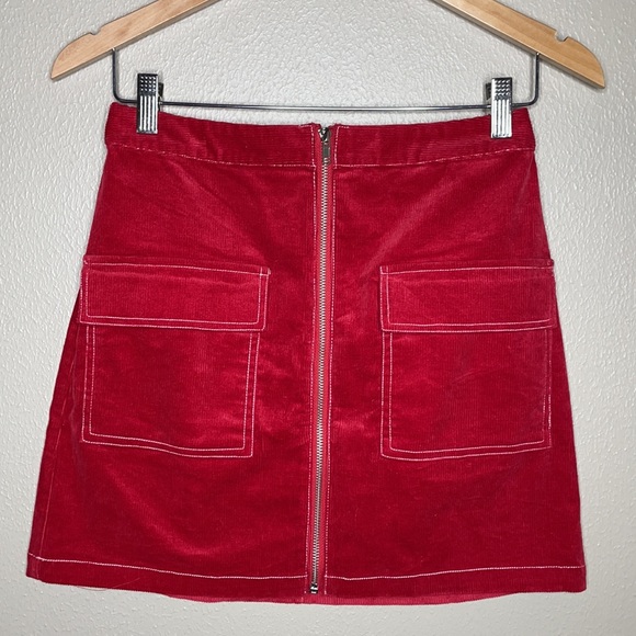 UO Corduroy Zip-Front Mini Skirt - Picture 4 of 5